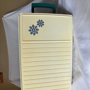 Rubbermaid 70's Blue and White Snowflake Sidekick Car Show Cooler
